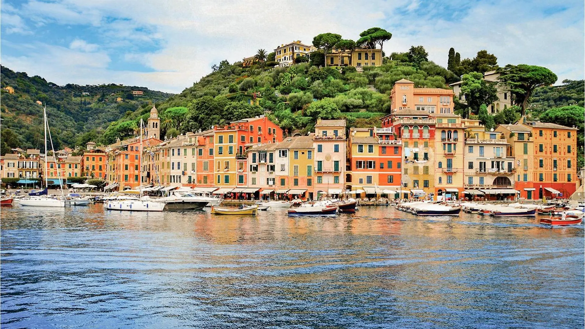 3 Bedroom Beautiful Home In Rapallo Italy