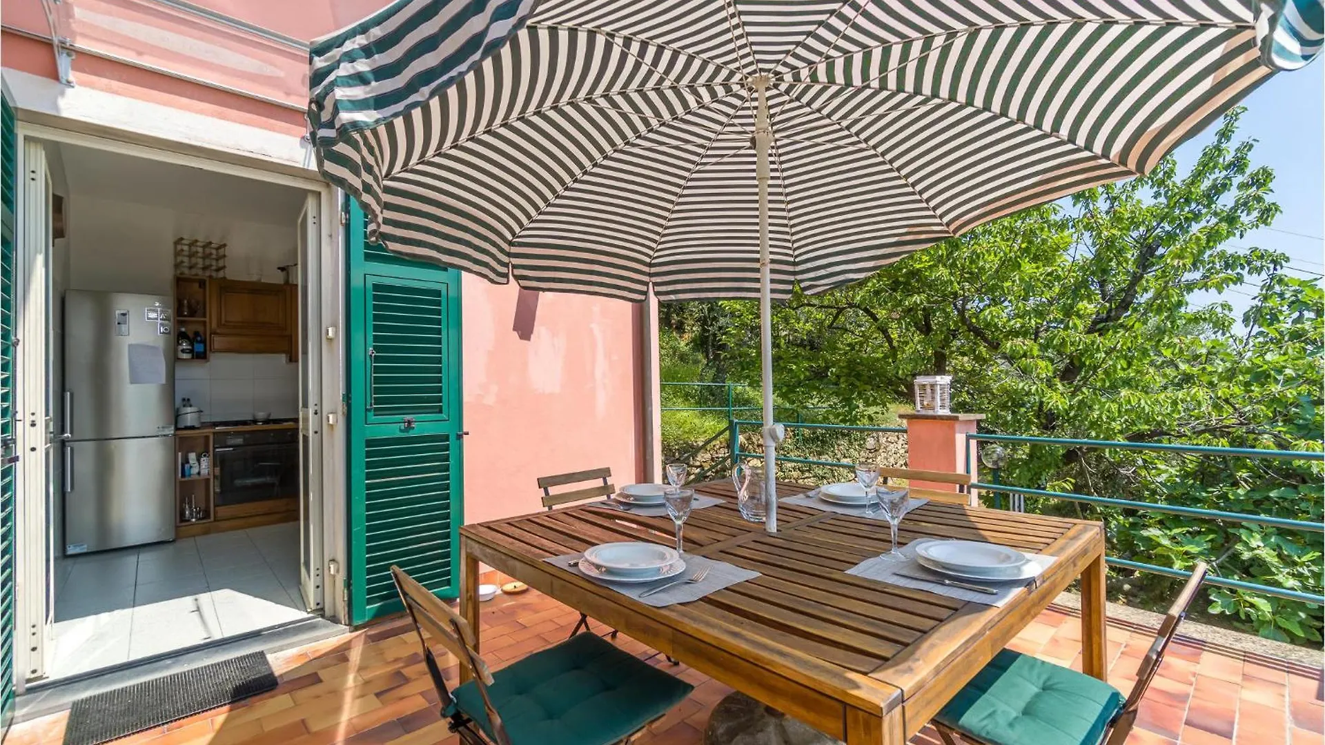 3 Bedroom Beautiful Home In Rapallo Holiday home